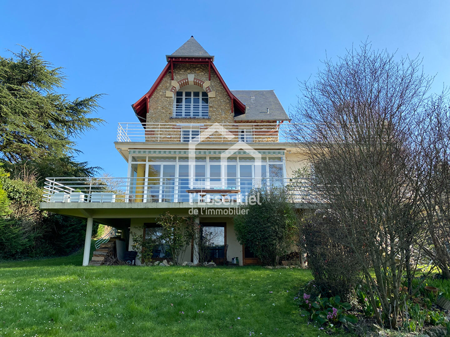 A vendre maison 234 m2 – 
TRIEL SUR SEINE