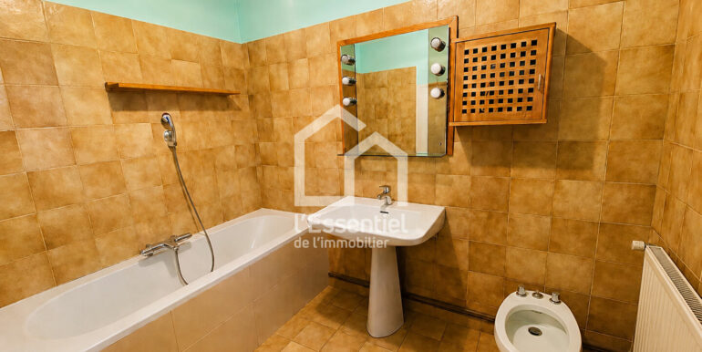 Maison 7 pièces 147 m² · à Chanteloup les Vignes · 147,5 m² · 385 000 €